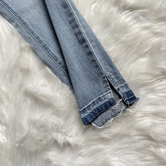 Cosmic Blue Love Cropped Denim Jeans Size 28 Blue Mid Rise Distressed Raw Hem - Picture 6 of 12